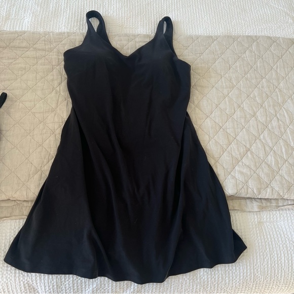 Lululemon Align Dress - Picture 4 of 7